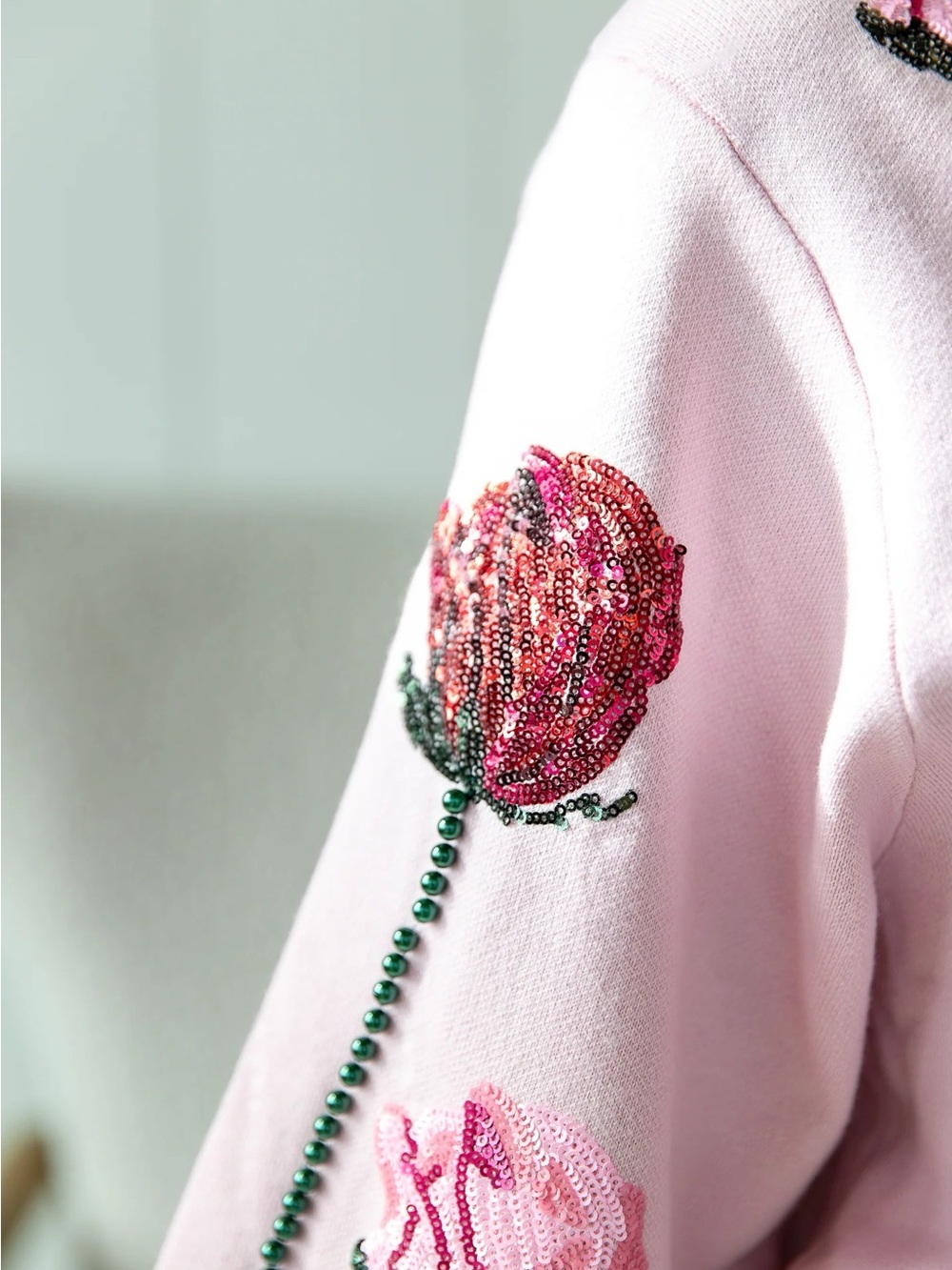 QUEEN OF SPARKLES Long Stem Roses Pink Floral Button Cardigan - Picture 3 of 12